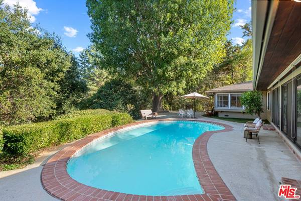 3525 MOUND VIEW AVE, Studio City, CA 91604