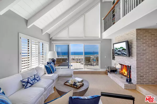 Malibu, CA 90265,6439 Surfside Way