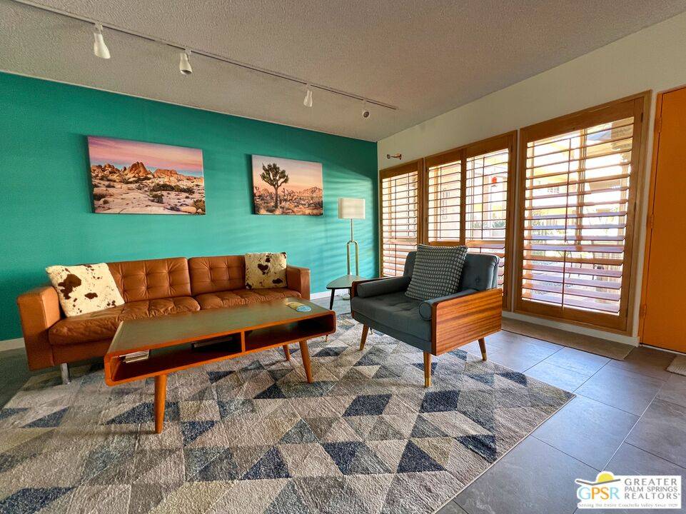Palm Springs, CA 92262,277 E Alejo Rd #123