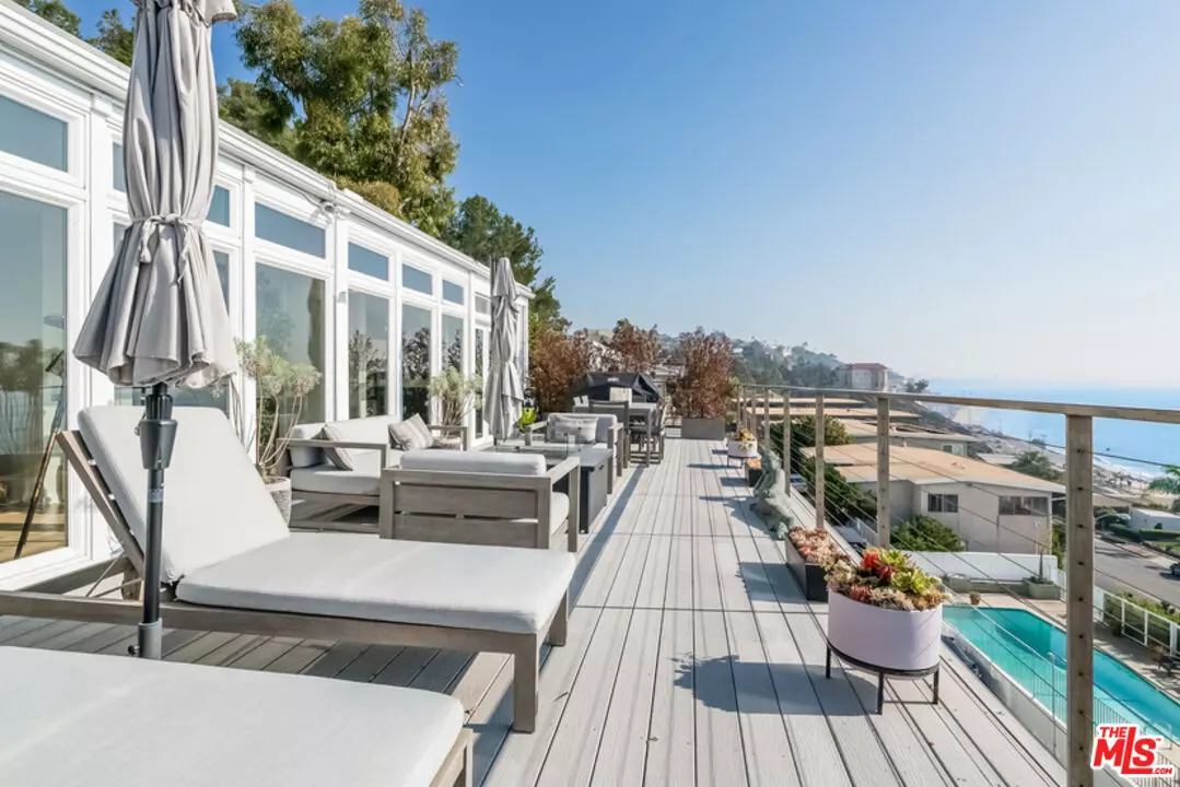 Malibu, CA 90265,18125 Coastline Dr #1