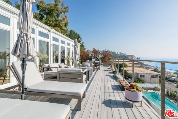 18125 Coastline Dr #1, Malibu, CA 90265