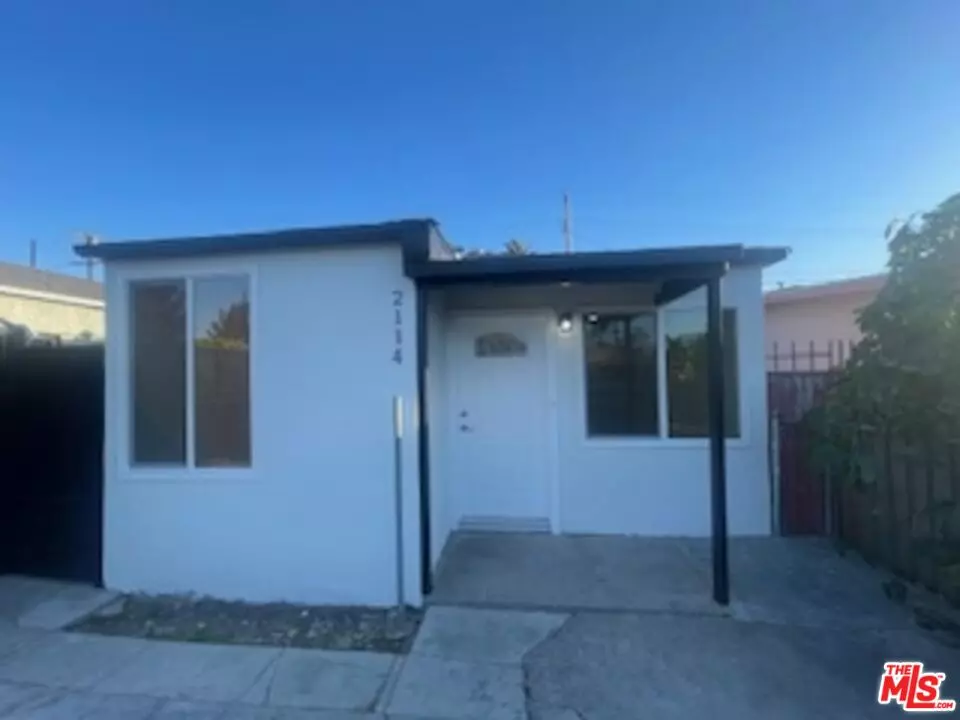 Compton, CA 90222,2114 E Oris St