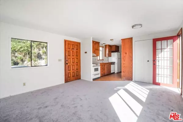 Pacific Palisades, CA 90272,3 Kiki Pl