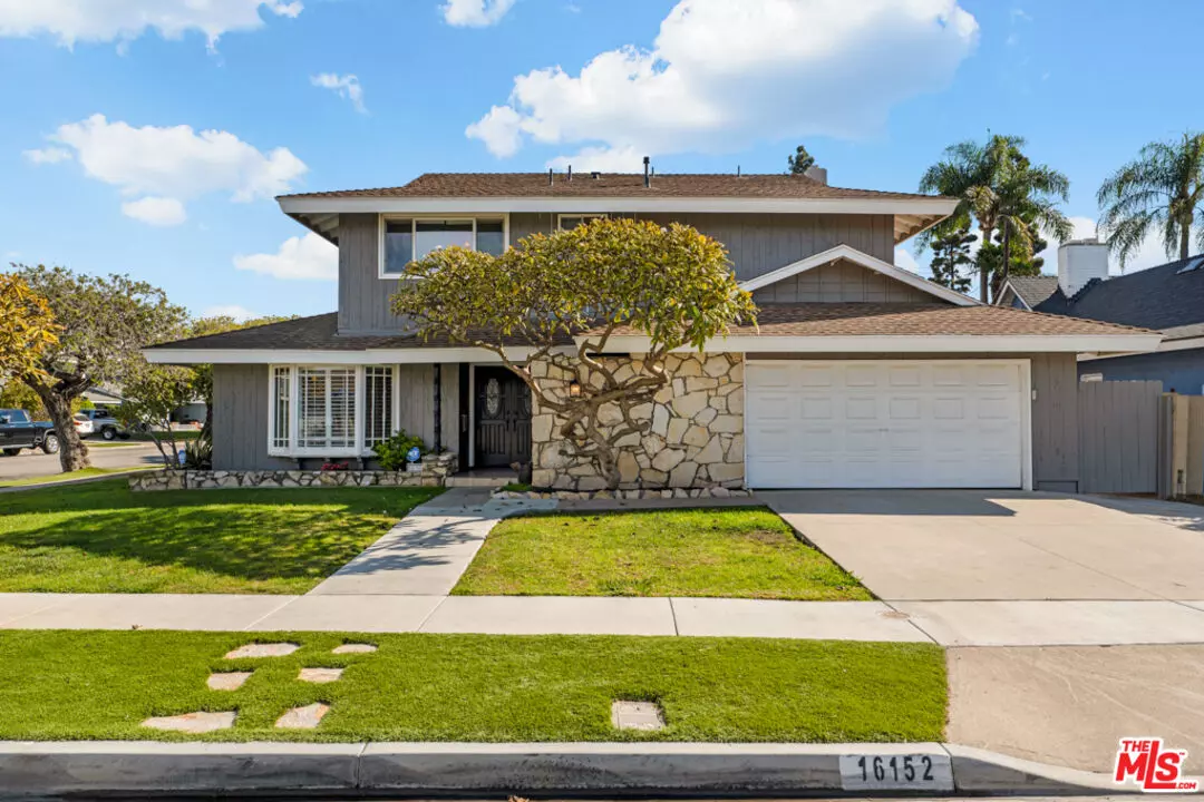 Huntington Beach, CA 92647,16152 Ballantine Ln