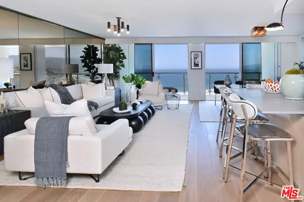 201 Ocean Ave #906P, Santa Monica, CA 90402