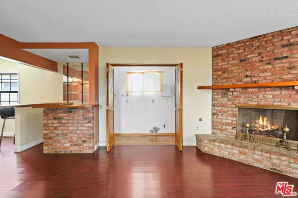 Pico Rivera, CA 90660,9608 Foxbury Way