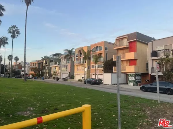 Playa Del Rey, CA 90293,6655 Esplanade