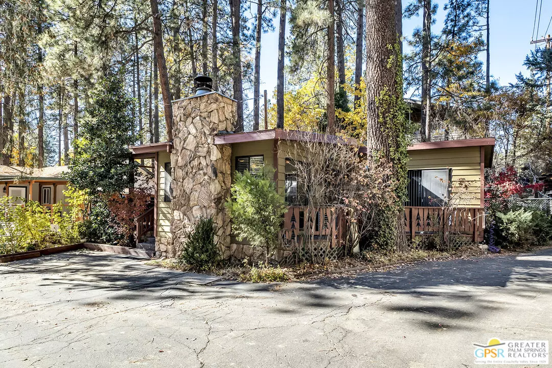 Idyllwild, CA 92549,25955 Highway 243 #18