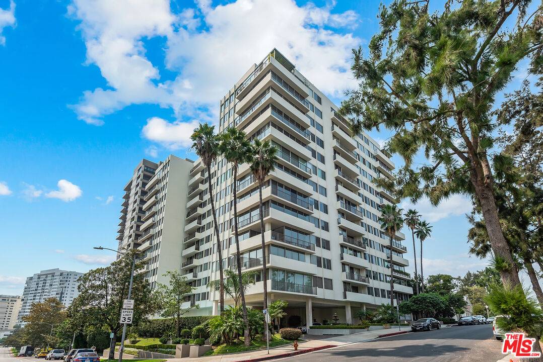 Los Angeles, CA 90024,10433 Wilshire Blvd #606