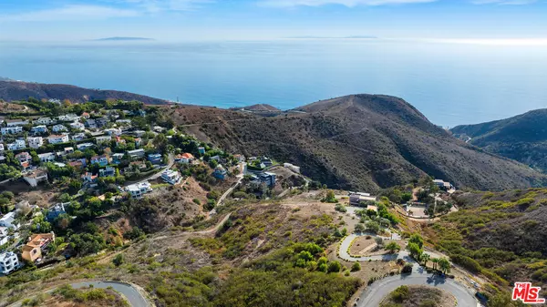 Malibu, CA 90265,2826 Coralglen Dr