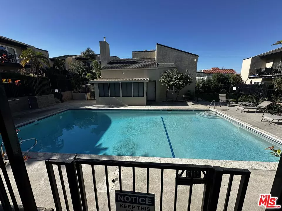 Torrance, CA 90503,3422 Maricopa St #222