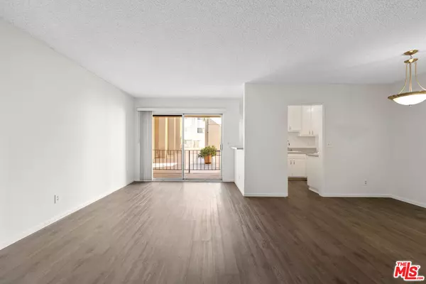 5651 Sumner Way #104, Culver City, CA 90230