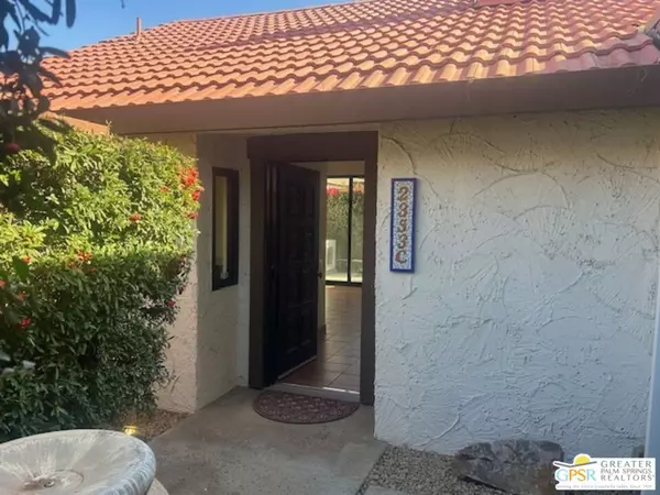 Palm Springs, CA 92264,2353 Miramonte Cir #C