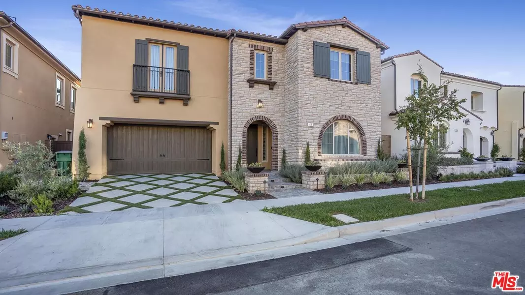 62 Poncho, Irvine, CA 92602