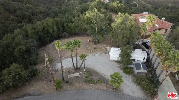 Malibu, CA 90265,26235 Idlewild Way