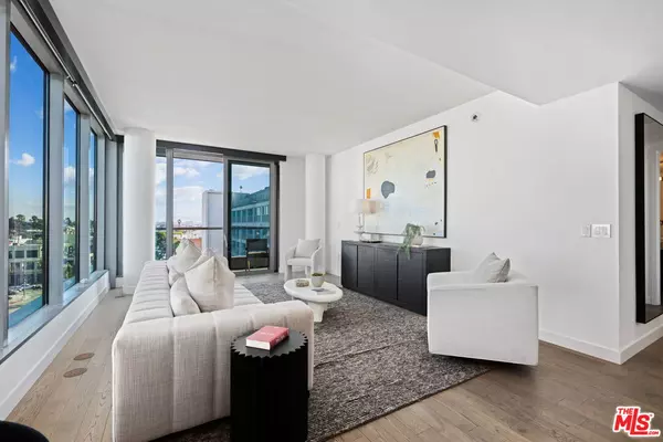 Santa Monica, CA 90401,1755 Ocean Ave #805