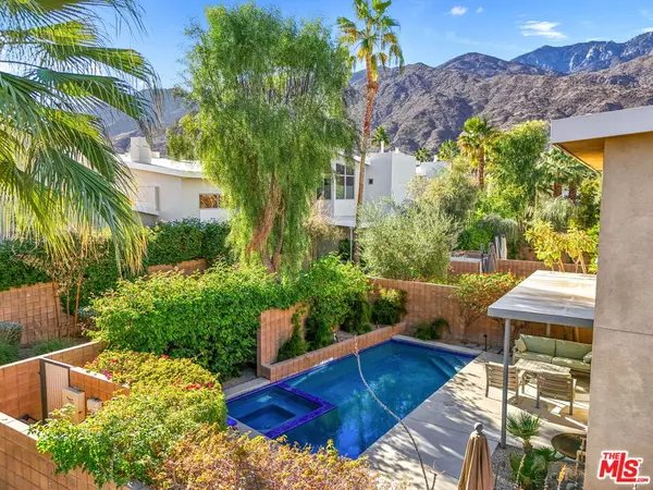 Palm Springs, CA 92264,913 Oceo Cir