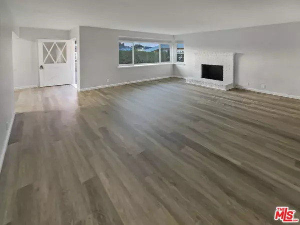 Bellflower, CA 90706,15314 Cabell Ave