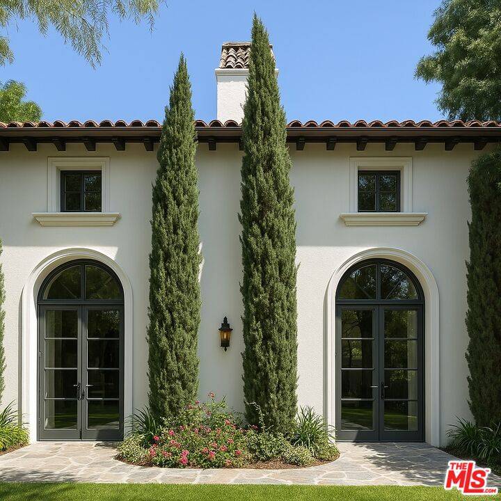 9301 Cherokee Ln, Beverly Hills, CA 90210