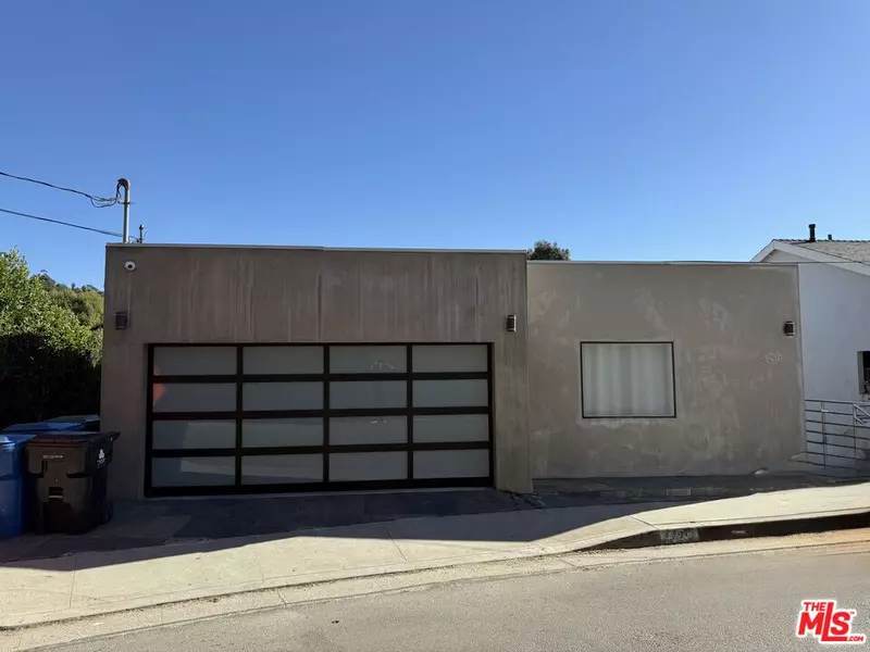 3416 Floyd Ter, Los Angeles, CA 90068