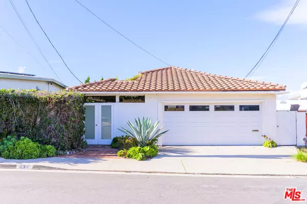 241 Rees St, Playa Del Rey, CA 90293