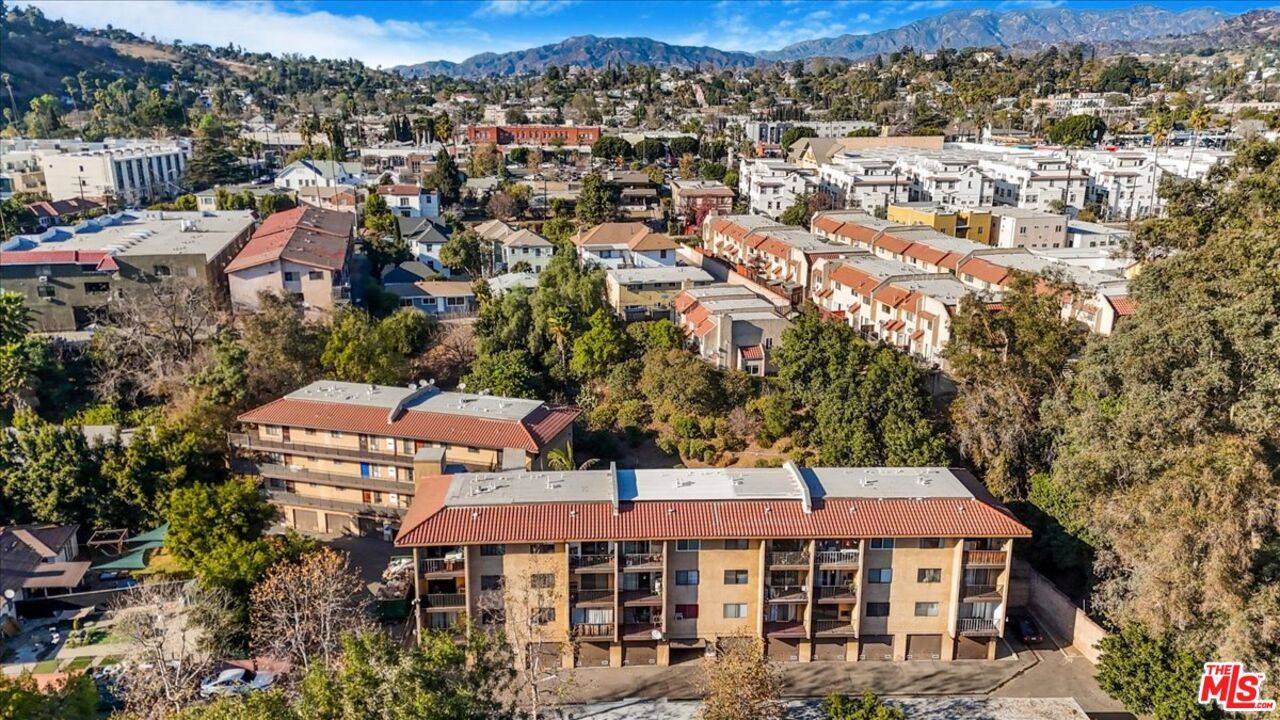 5036 Echo St #408, Los Angeles, CA 90042