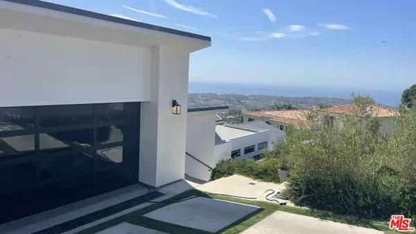 5190 Horizon Dr, Malibu, CA 90265