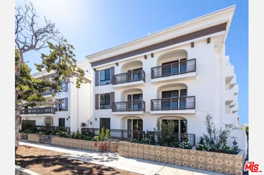 1819 Kelton #202, Los Angeles, CA 90025