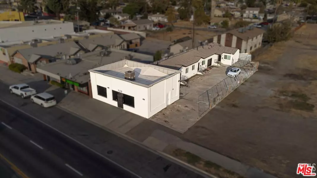 120 Chester Ave, Bakersfield, CA 93301