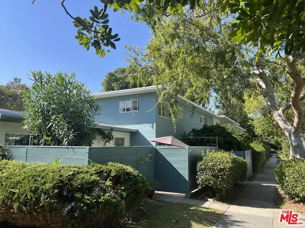 5340 Village Grn, Los Angeles, CA 90016