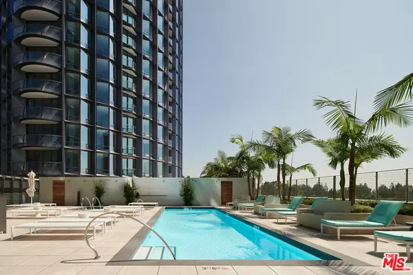 Los Angeles, CA 90067,211 Elm Court #20A