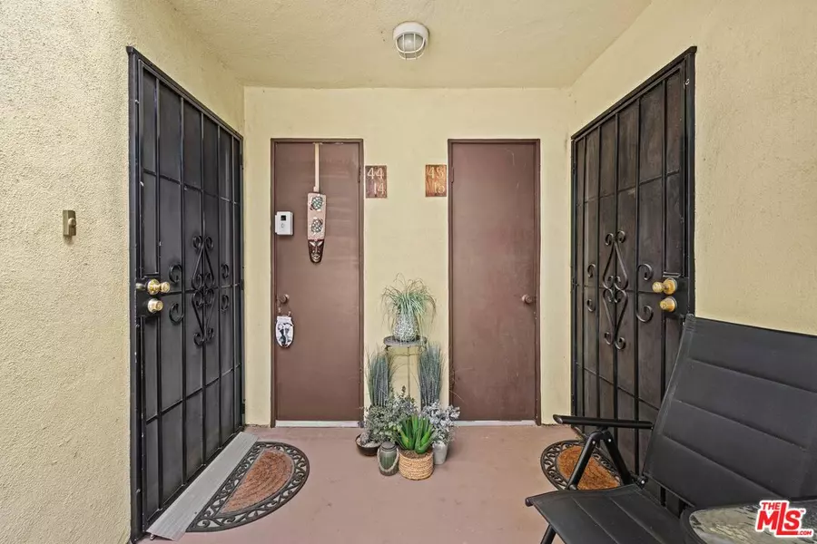 11813 Runnymede St #14, North Hollywood, CA 91605