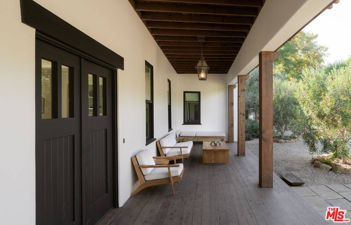 Santa Barbara, CA 93108,602 Parra Grande Ln