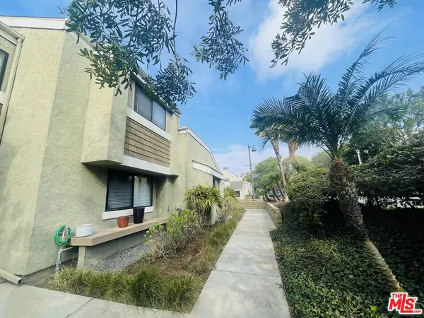 Newport Beach, CA 92663,14 Sand Dollar Ct #7