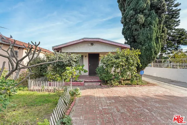 Los Angeles, CA 90022,1112 S Vancouver Ave