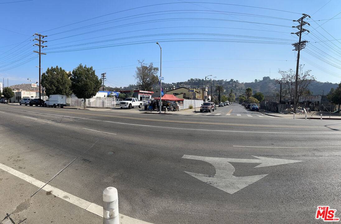3900 N Figueroa St, Los Angeles, CA 90065
