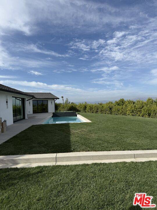 3620 Glenridge Dr, Sherman Oaks, CA 91423
