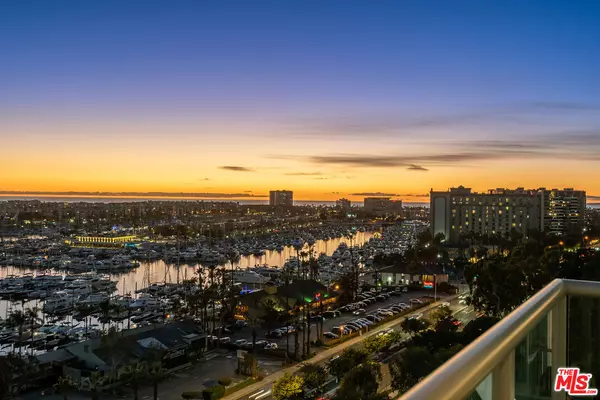 Marina Del Rey, CA 90292,13700 Marina Pointe Dr #1203