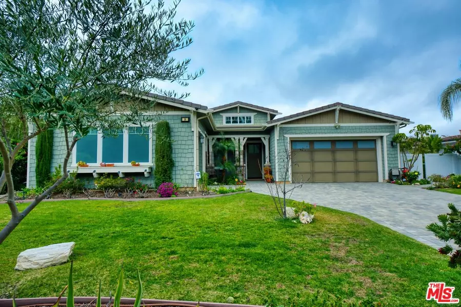 9 Casaba Rd, Rolling Hills Estates, CA 90274