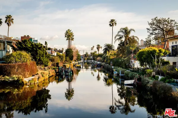 Venice, CA 90291,2405 Grand Canal