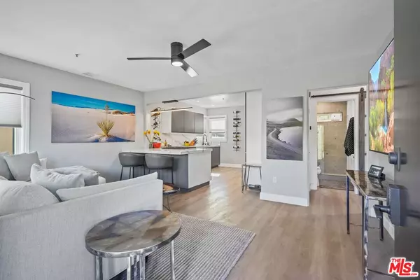 421 N Moss St, Burbank, CA 91502