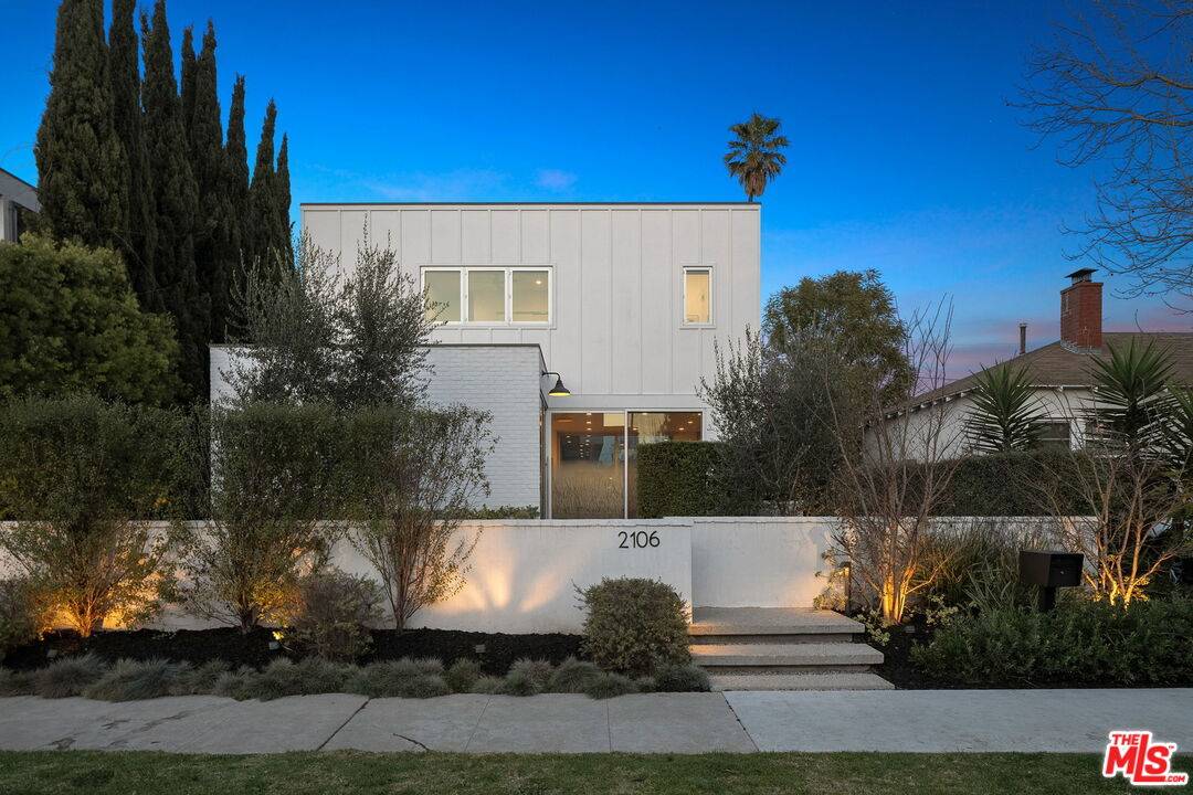 2106 Glencoe Ave, Venice, CA 90291
