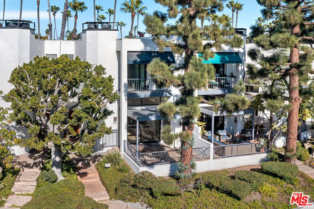 5422 Heron Bay,  Long Beach,  CA 90803