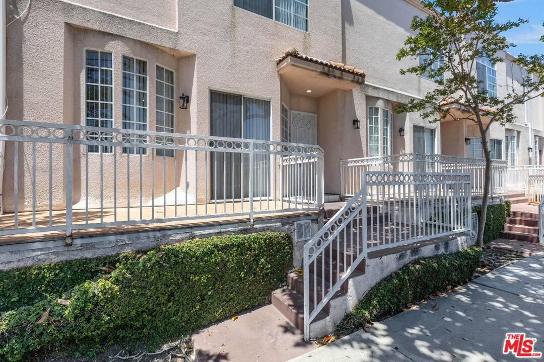 4057 W 147th St #109, Lawndale, CA 90260