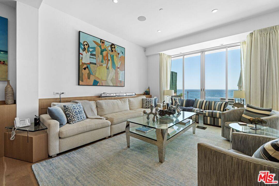 Malibu, CA 90265,24380 Malibu Rd