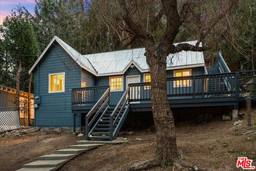 23899 Pioneer Camp Rd, Crestline, CA 92325