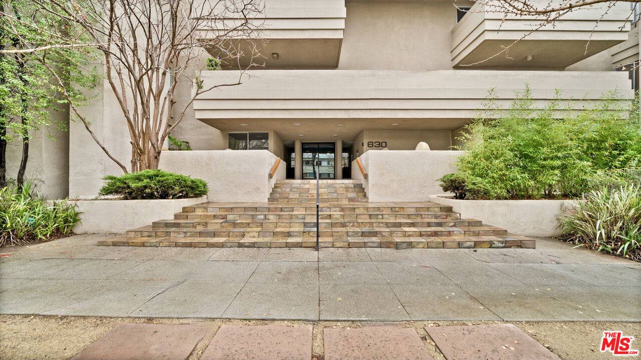 Santa Monica, CA 90403,630 Idaho Ave #102