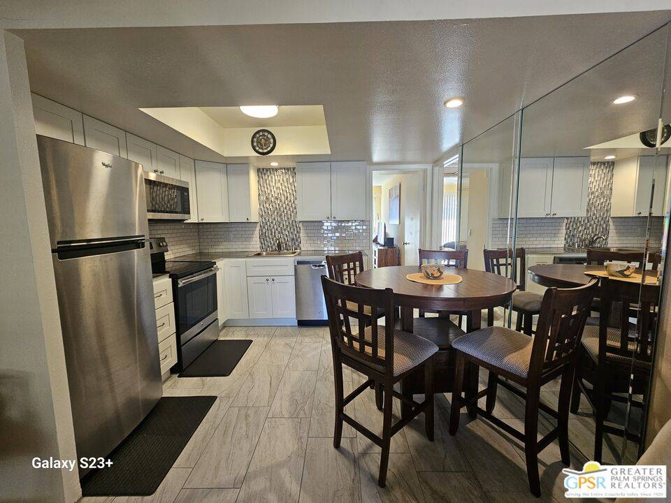Desert Hot Springs, CA 92240,9653 Spyglass Ave #106