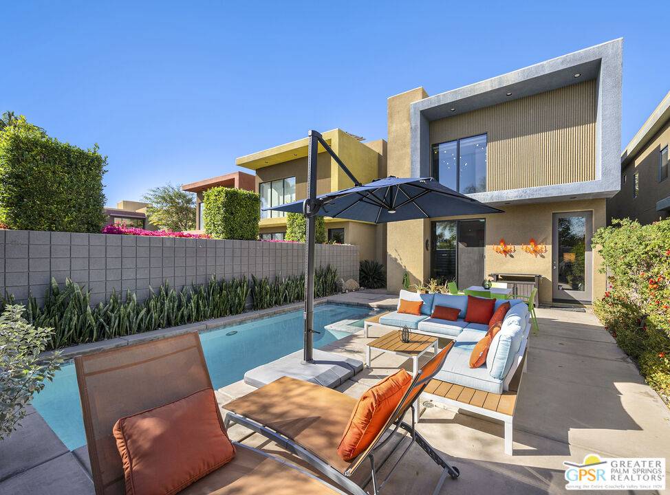 2560 Cheryl Pl, Palm Springs, CA 92262