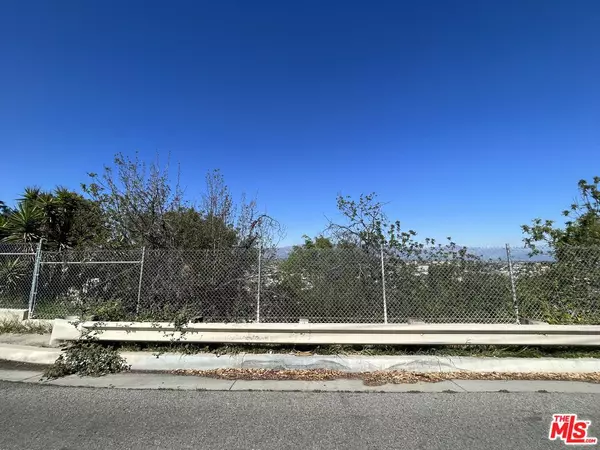 3837 Dwiggins ST Los Angeles, CA 90063